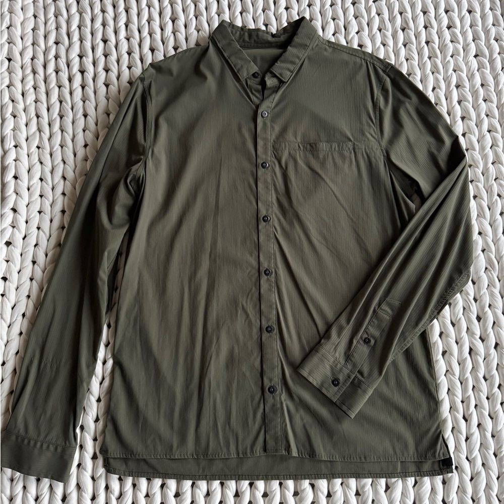 Lululemon The Closer Long Sleeve Fatigue Green - Picture 1 of 9